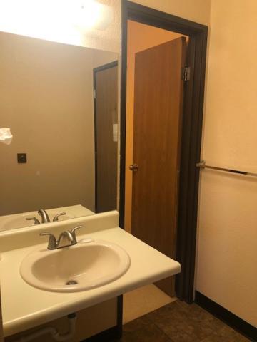 Luxury Inn Шайен Екстериор снимка